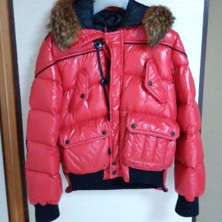 モンクレール(MONCLER)の美品!!【モンクレール　カシミール】(ダウンジャケット)