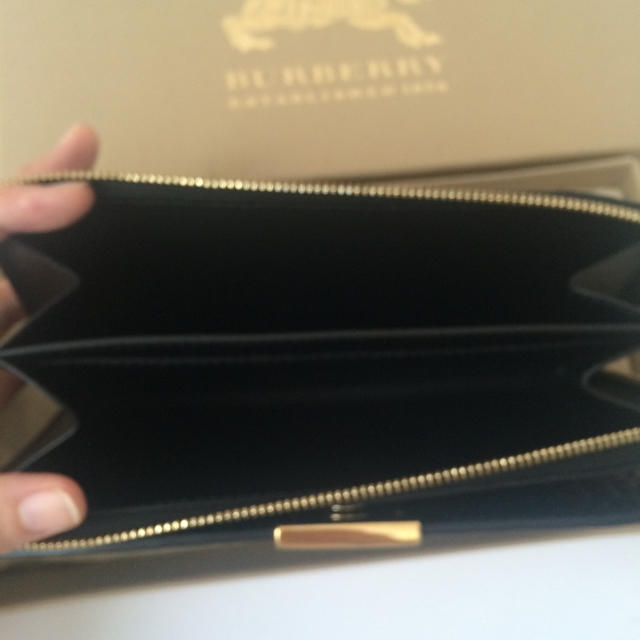 安心 Burberry長財布