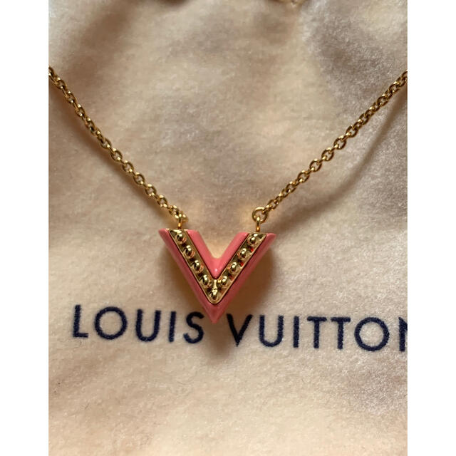 LOUIS VUITTON - ルイヴィトン エセンシャルV ネックレスの通販 by yun