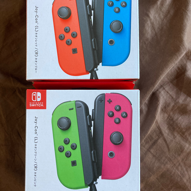 Nintendo Switch(ニンテンドースイッチ)のSwitch Joy-Con (L)(R) ネオンレッドブルー、グリーンピンク エンタメ/ホビーのゲームソフト/ゲーム機本体(その他)の商品写真
