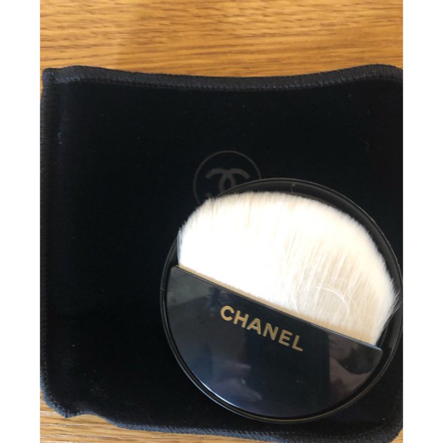 CHANEL(シャネル)のレ シェヌ ドゥ シャネル コスメ/美容のベースメイク/化粧品(フェイスパウダー)の商品写真