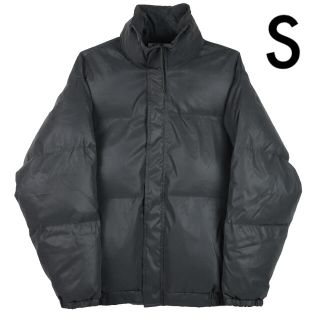 フィアオブゴッド(FEAR OF GOD)の新作 Sサイズ FOG  Essentials Puffer Jacket 黒(ダウンジャケット)