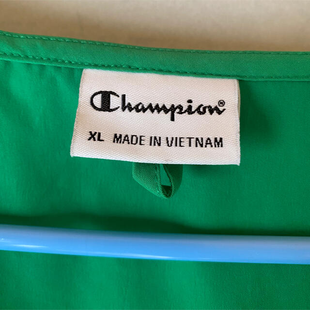 Champion(チャンピオン)のchampion ナイロンジャンパー メンズのジャケット/アウター(ナイロンジャケット)の商品写真