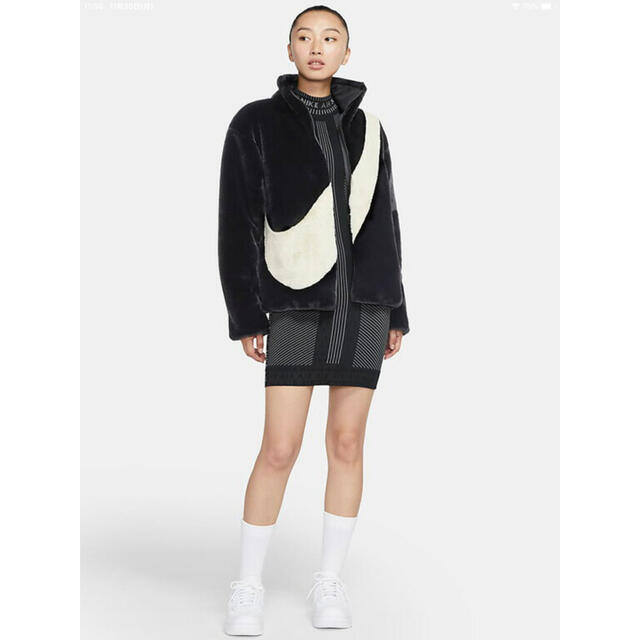 NIKE(ナイキ)のai様専用　NIKE WMNS FAUX FUR JACKET レディースのジャケット/アウター(毛皮/ファーコート)の商品写真