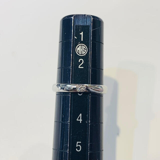 【新品】Pt900 ダイヤ付 甲丸リング 3号 2.3mm幅［2］ レディースのアクセサリー(リング(指輪))の商品写真