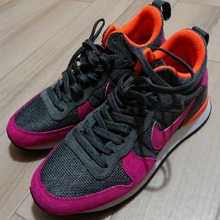 ナイキ(NIKE)の新品未使用／ナイキ メッシュスニーカー(スニーカー)