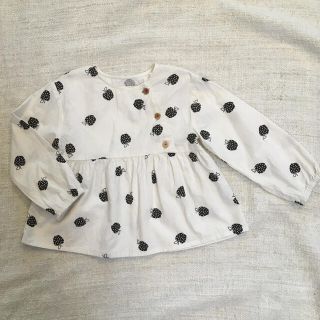 ザラキッズ(ZARA KIDS)のZara Babyりんごブラウス(ブラウス)