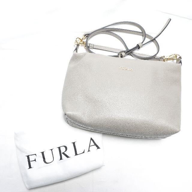 FURLA 斜め掛けバッグ グレー