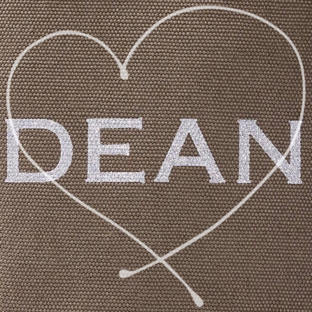 DEAN & DELUCA(ディーンアンドデルーカ)のDEAN & DELUCA チャリティー トートバッグ オリーブ Sサイズ 🎵 レディースのバッグ(トートバッグ)の商品写真