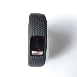 ガーミン(GARMIN)のGARMIN vivofit4(トレーニング用品)