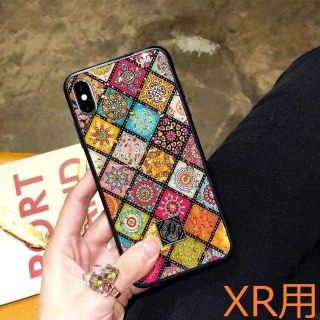 【iPhoneXR用】エスニック柄 タイル調 ペイズリー柄 光沢(iPhoneケース)