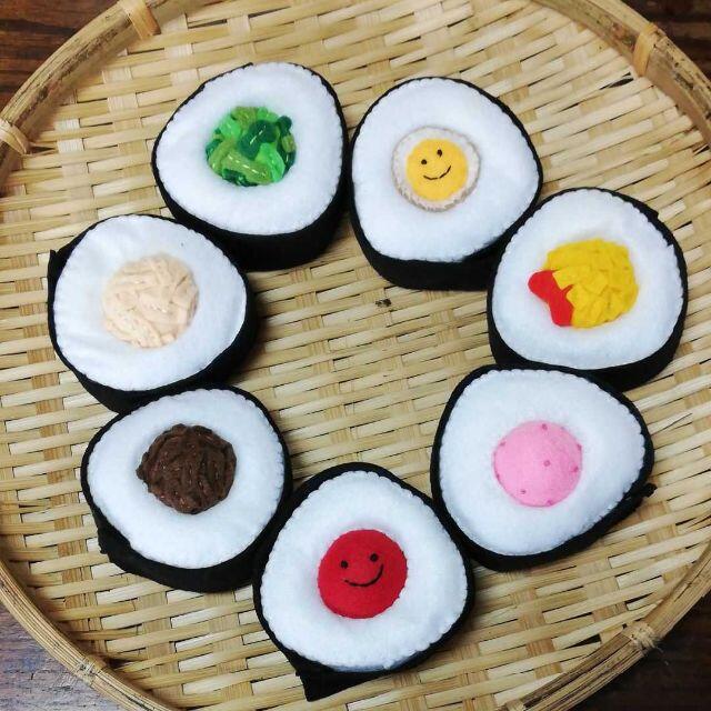 フェルトままごと はずせるおにぎりセットの通販 By しのぴ S Shop ラクマ フェルトままごと はずせるおにぎりセットの通販 By しのぴ S Shop ラクマ