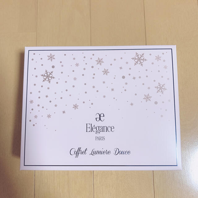 Elégance.(エレガンス)の新品エレガンスクリスマスコフレ♡ジルスチュアートコスメデコルテディオールスック  コスメ/美容のキット/セット(コフレ/メイクアップセット)の商品写真