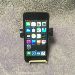アイポッドタッチ(iPod touch)のiPod touch 第5世代ブラック（64GB）送料無料(ポータブルプレーヤー)