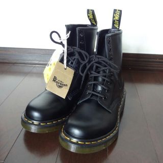 ドクターマーチン(Dr.Martens)のドクターマーチン　8ホールブーツ新品(ブーツ)