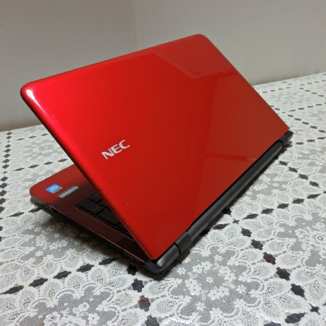 NEC(エヌイーシー)のNEC ]LaVie S  PC-LS150TSR [ルミナスレッド］ スマホ/家電/カメラのPC/タブレット(ノートPC)の商品写真