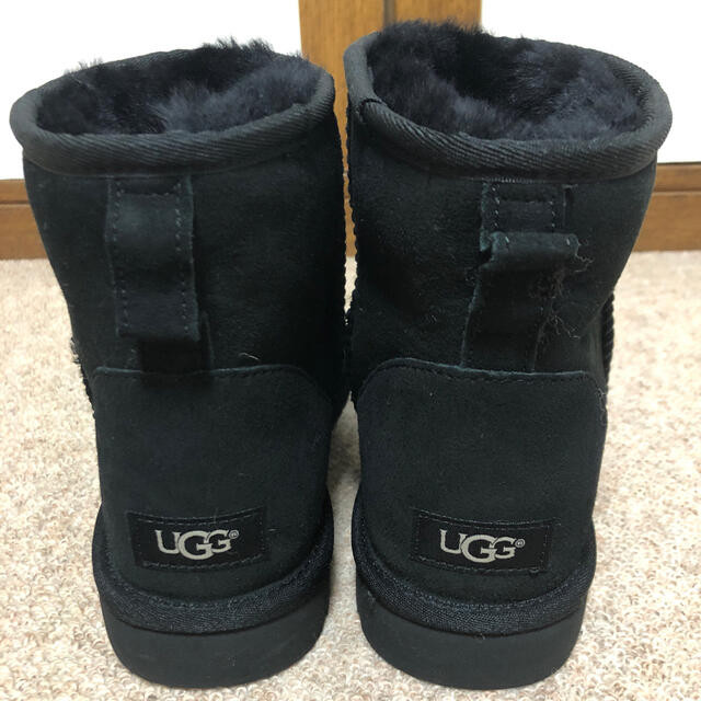 UGG(アグ)のcrew様専用　新品　UGG ムートンブーツ メンズの靴/シューズ(ブーツ)の商品写真