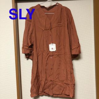 スライ(SLY)の〔新品〕SLY ワンピース(ひざ丈ワンピース)