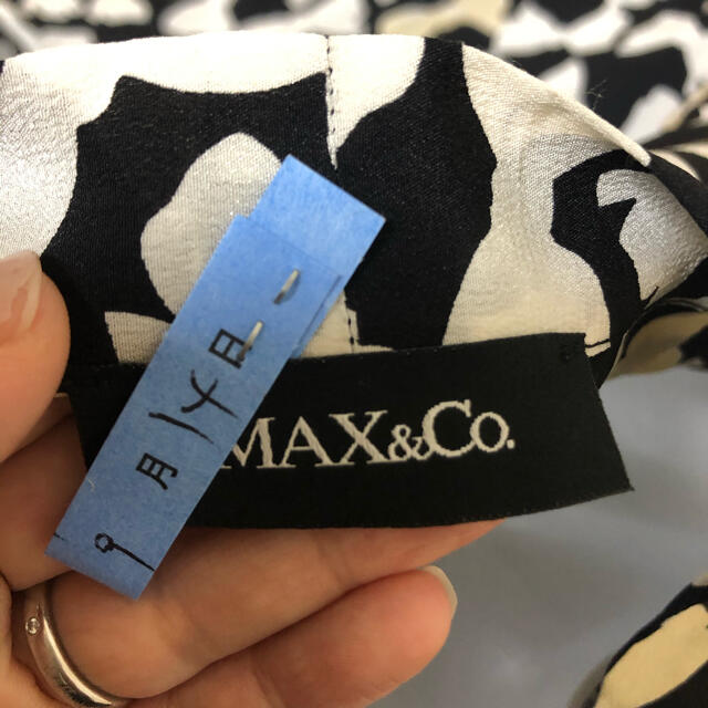 Max & Co.(マックスアンドコー)のMAX&Co リボン柄ブラウス❤︎クリーニング済み レディースのトップス(Tシャツ(半袖/袖なし))の商品写真