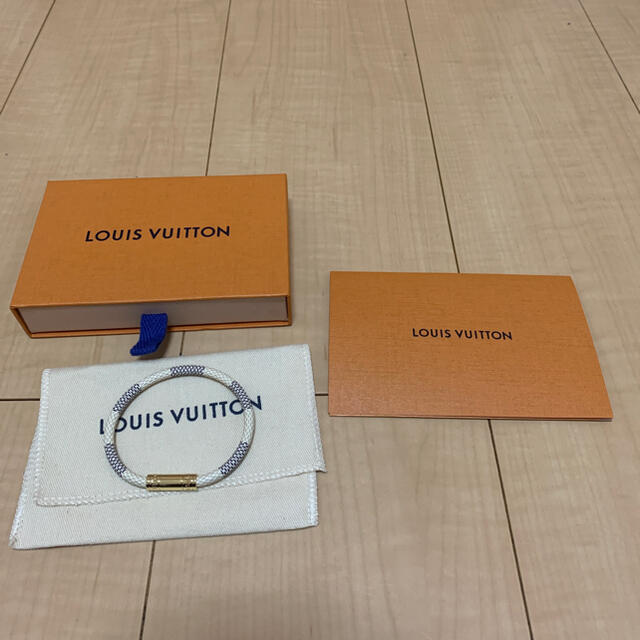 LOUIS VUITTON(ルイヴィトン)のルイヴィトンブレスレット メンズのアクセサリー(ブレスレット)の商品写真