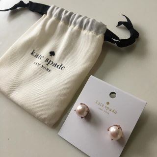 ケイトスペードニューヨーク(kate spade new york)のケイトスペード kate spade New York パールピアス(ピアス)