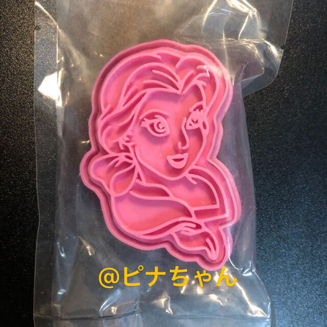 美女と野獣 ベル ディズニープリンセス クッキー型の通販 By ピナちゃん S Shop ラクマ