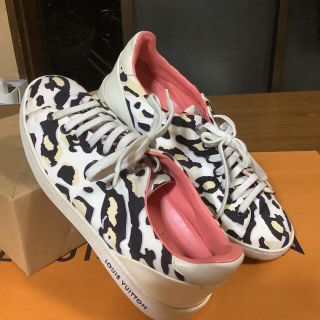 LOUIS VUITTON(スニーカー)のフリマアイテム一覧 LOUIS VUITTON(スニーカー)のフリマアイテム一覧