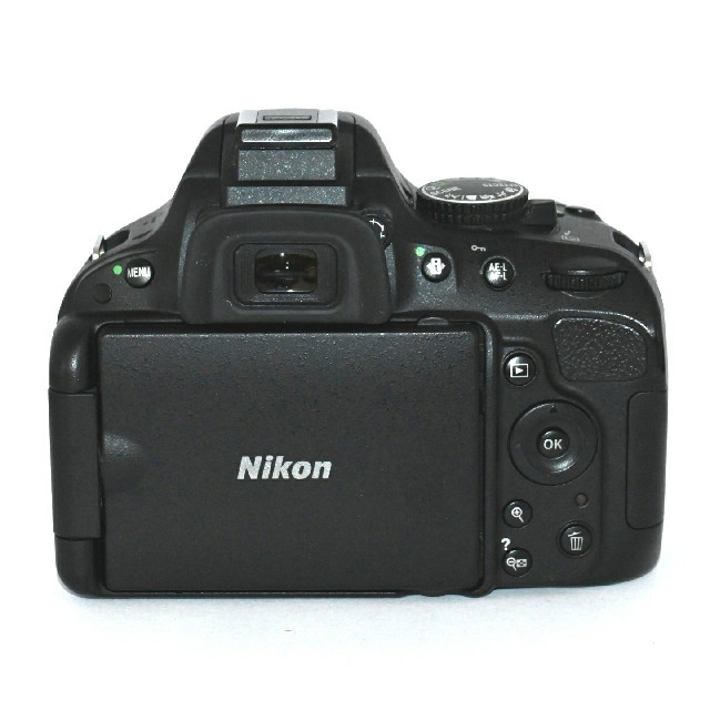 Nikon - 【Nikon】Wi-Fiでスマホへ！自撮りもラクラク！！D5100レンズ ...