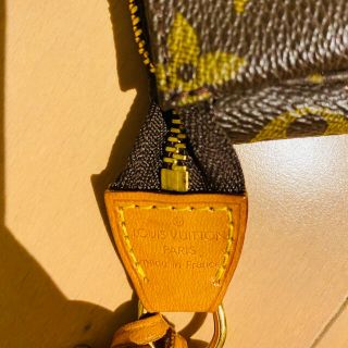 ルイヴィトン(LOUIS VUITTON)のルイヴィトン　ポーチ(ポーチ)