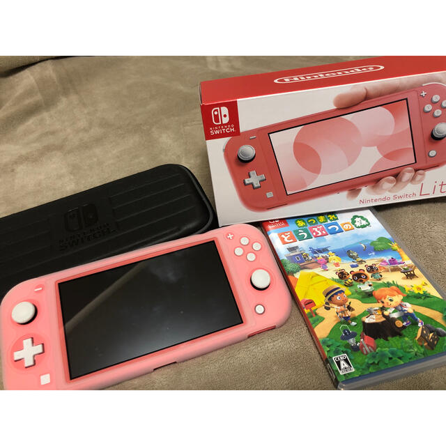 Nintendo Switch  Lite コーラル