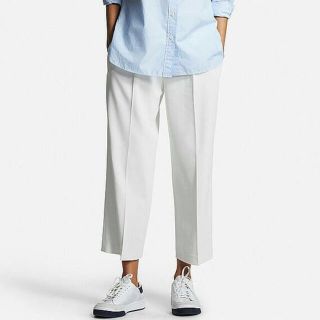 ユニクロ(UNIQLO)のドレープワイドクロップドパンツ(クロップドパンツ)