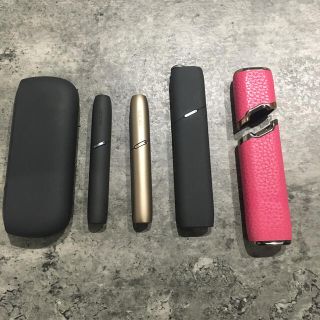 アイコス(IQOS)のiQOS3+iQOSMULTI  ホルダーアクセサリー付き(タバコグッズ)