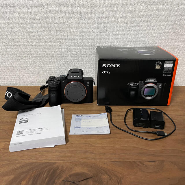 SONY(ソニー)のさらに値下げ！SONY α7Ⅲ フルサイズミラーレス(ボディ) スマホ/家電/カメラのカメラ(ミラーレス一眼)の商品写真