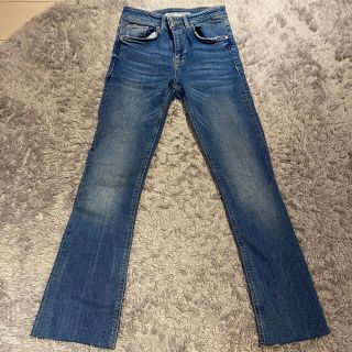 ザラ(ZARA)のzara ブーツカットデニムパンツ(デニム/ジーンズ)