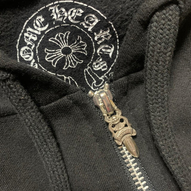 Chrome Hearts(クロムハーツ)の本物‼︎美品‼︎クロムハーツ　パーカー　ウォレット　財布 メンズのジャケット/アウター(マウンテンパーカー)の商品写真