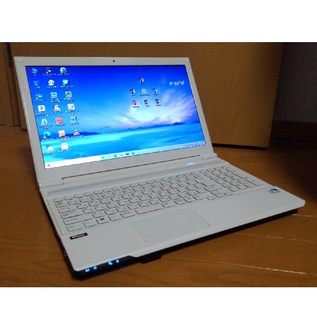 ノートパソコン webカメラ付き!富士通 AH42/K windows10 限定価格