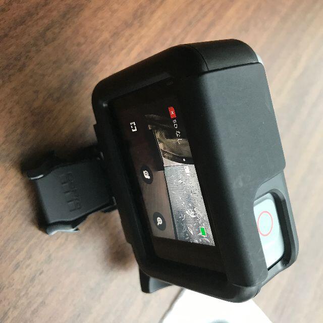 GoPro(ゴープロ)のGoPro Hero7 White 使用わずか スマホ/家電/カメラのカメラ(ビデオカメラ)の商品写真