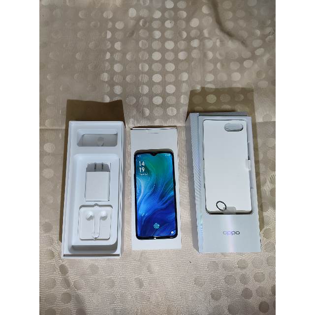 新品☆OPPO Reno A 64GB ブルー SIMフリー DSDV対応