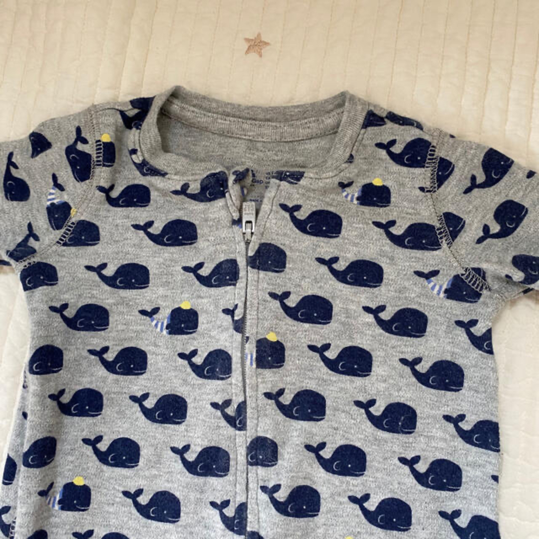 GAP Kids(ギャップキッズ)のGAP ロンパース カバーオール 2点セット 70 ★値下げ キッズ/ベビー/マタニティのベビー服(~85cm)(ロンパース)の商品写真