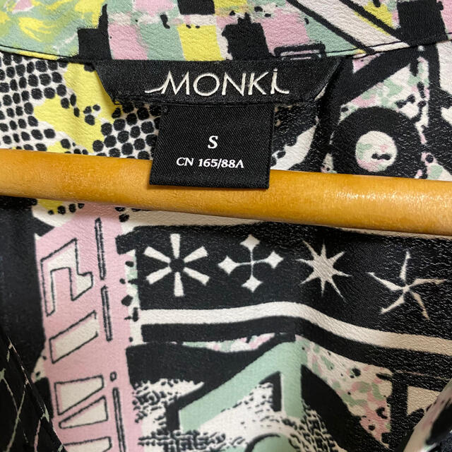 Monki(モンキ)のMonki レディースのトップス(シャツ/ブラウス(長袖/七分))の商品写真