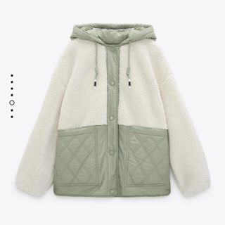 ザラ(ZARA)のZARA ボアジャケット(ブルゾン)