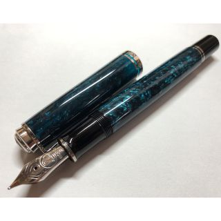 ペリカン(Pelikan)のペリカン　pelikan スーべレーン　M805 オーシャンスワール　Fニブ(ペン/マーカー)