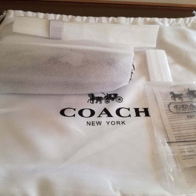 COACH カメラバッグ の通販 by トキオ2149's shop｜コーチならラクマ - COACH ショルダーバッグ 超特価人気