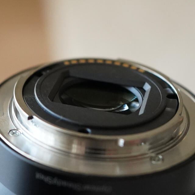 SONY Zeiss E16-70mm F4 SEL1670Z 3