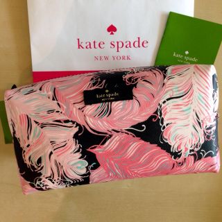 ケイトスペードニューヨーク(kate spade new york)の帰国セール♠︎ks💄新品コスメポーチ(ポーチ)