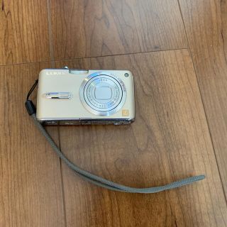 パナソニック(Panasonic)の【ジャンク・本体のみ】Panasonic LUMIX FX DMC-FX07-N(コンパクトデジタルカメラ)