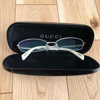 グッチ(Gucci)のGUCCI  眼鏡フレーム　と　眼鏡ケース(サングラス/メガネ)