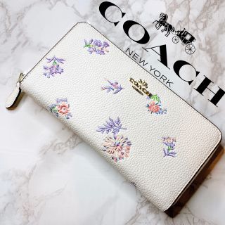 コーチ(COACH)のcoach 新品　長財布　レア　花柄　財布(財布)