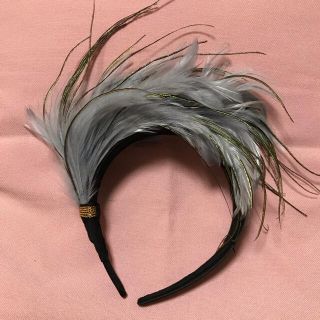 ムルーア(MURUA)のMURUA ムルーア ヘア ヘッドアクセサリー フェザー 荻原桃子 パーティーに(バレッタ/ヘアクリップ)