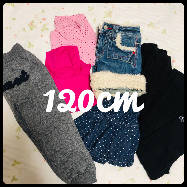 UNIQLO(ユニクロ)の120cm 130㎝  女の子　まとめ キッズ/ベビー/マタニティのキッズ服女の子用(90cm~)(Tシャツ/カットソー)の商品写真